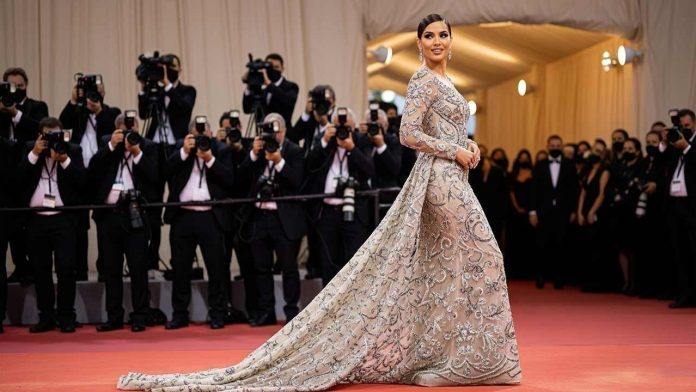 celebrity lifestyle trends